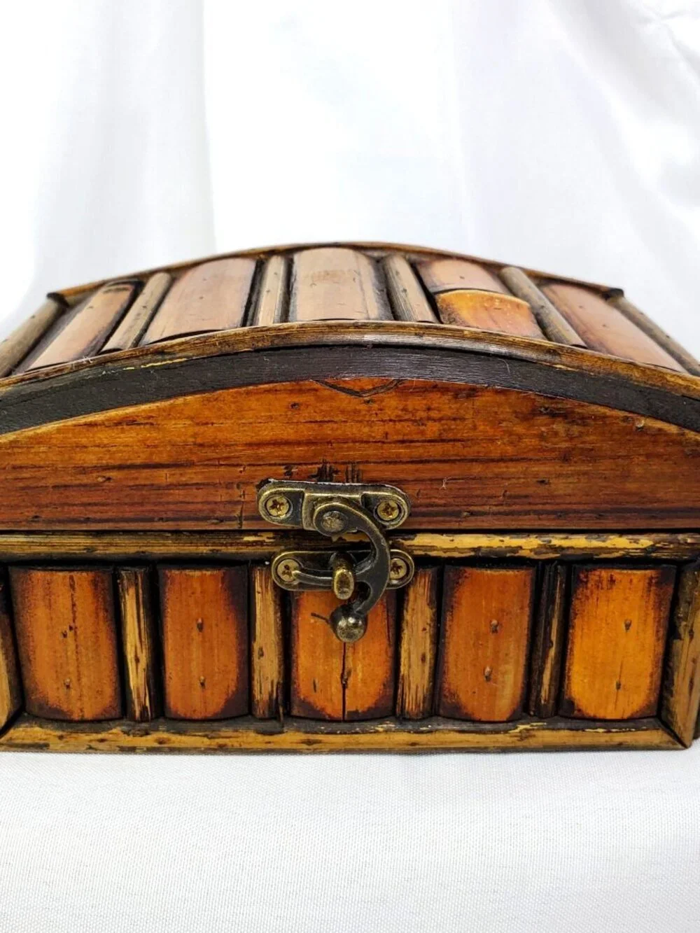 VTG Split Bamboo & Wood Jewelry Trinket Box Treasure Chest Hinged Lid Clasp